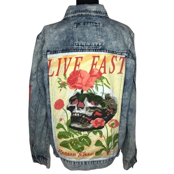 🆕 Live Fast Skull Graphic Denim Jacket - Picture 4 of 12